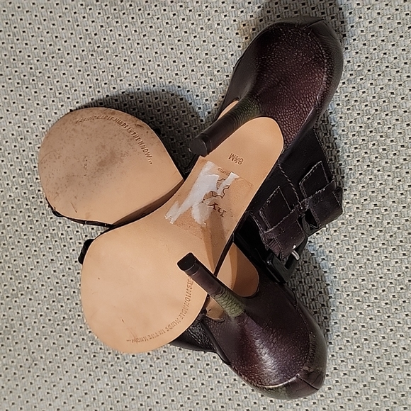 *NEW* HYPE "Blanca" Brown&Green Embossed Leather Buckle Heeled Sandals *Y2K* 8.5 - Picture 10 of 15